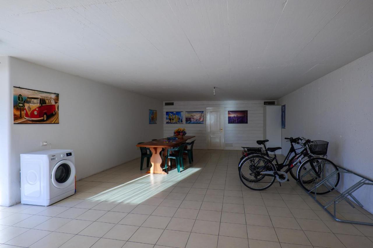 Residence Girasole Casa Gialla Colico Exterior foto